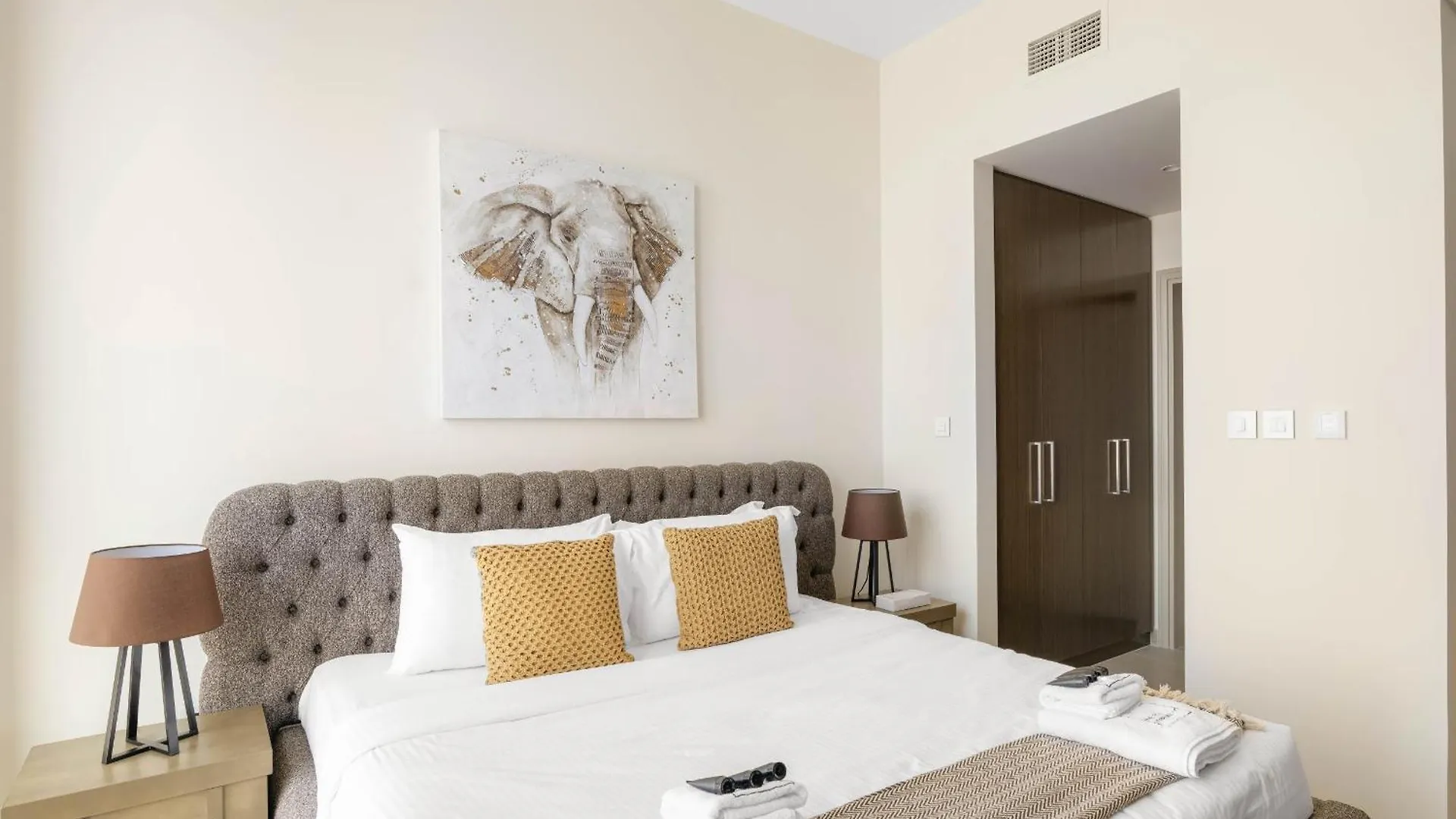 Elegant 2Bdr In Forte Downtown-32 두바이 0*,  아랍에미리트